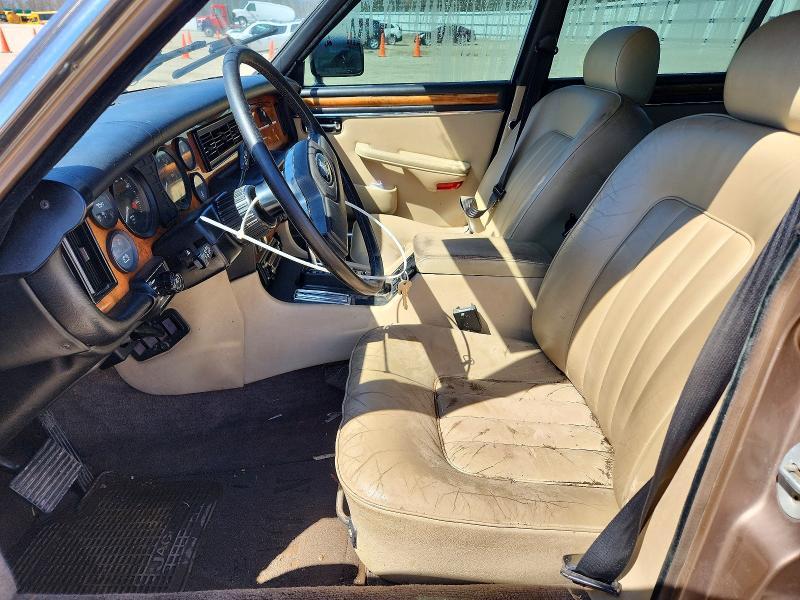 1985 Jaguar XJ6 Vanden Plas