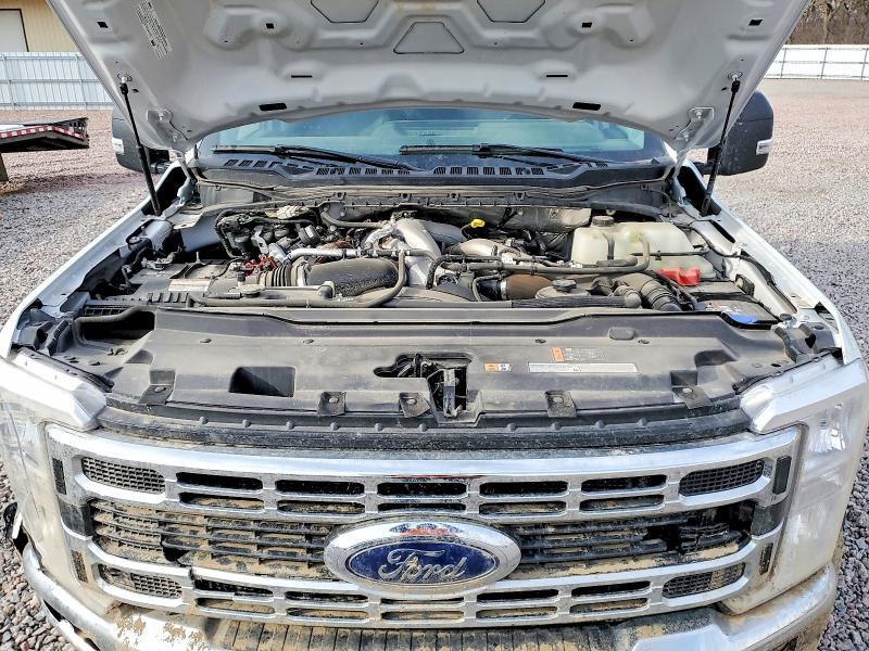 2024 Ford F550 Super Duty Flatbed Truck