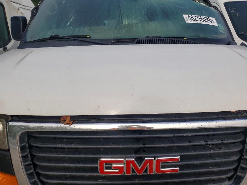 2011 GMC Savana G3500