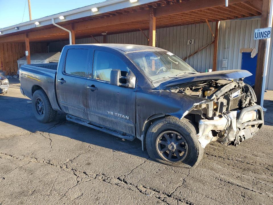 2005 Nissan Titan XE