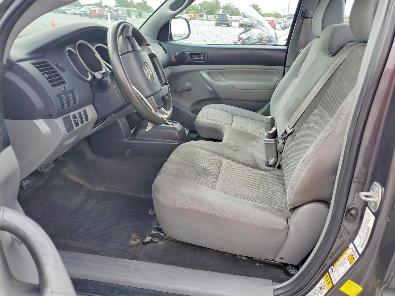 2013 Toyota Tacoma Base