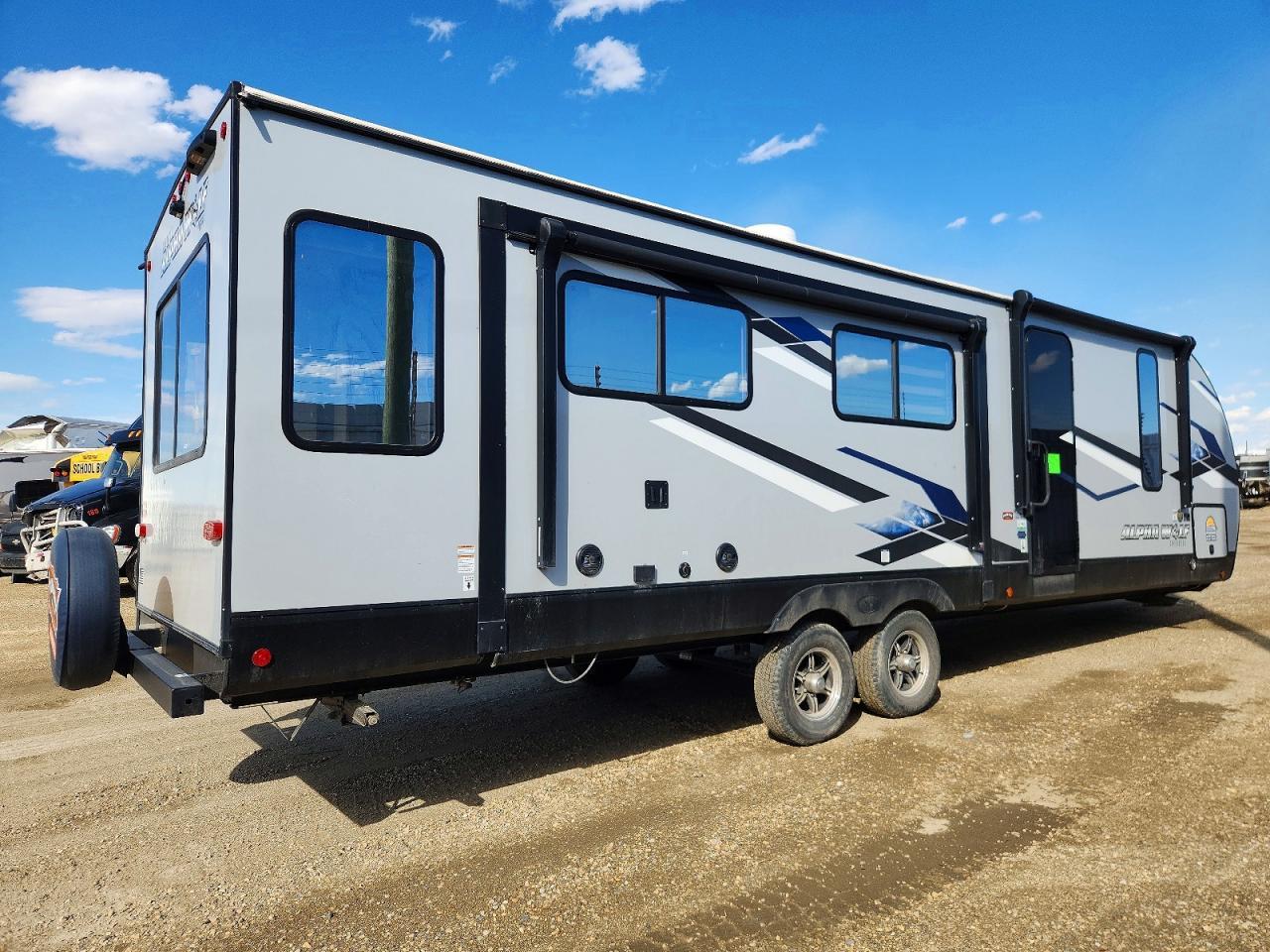 2023 Forest River Alphawolf