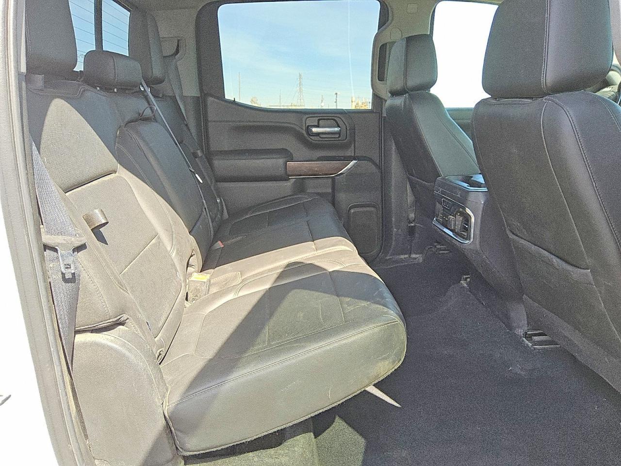 2020 GMC Sierra K1500 SLT