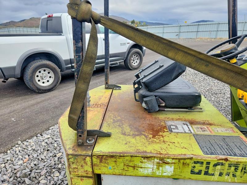 1998 Clark ECS30 Forklift