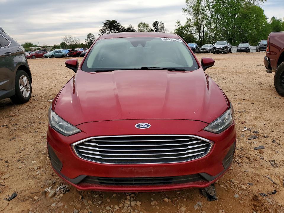 2020 Ford Fusion se