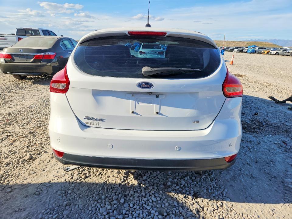 2016 Ford Focus se