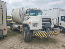 Mack Vehiculos salvage en venta: 2005 Mack DM Ready MIX Truck