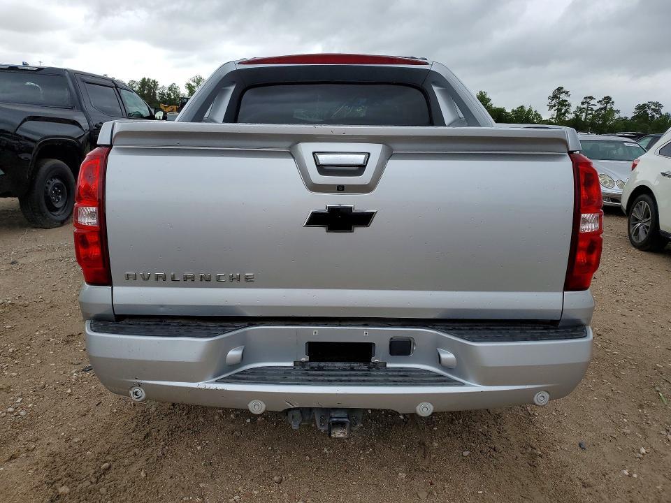 2013 Chevrolet Avalanche LTZ