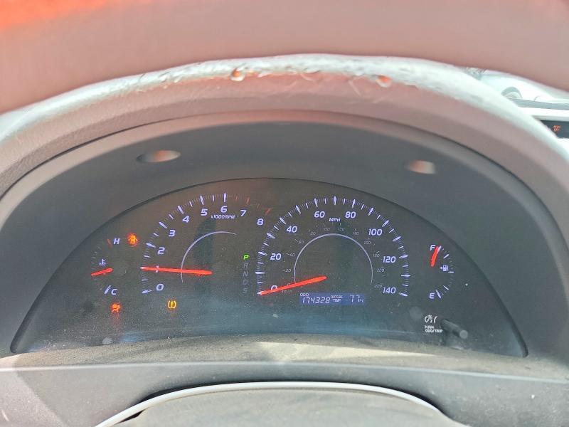 2011 Toyota Camry le