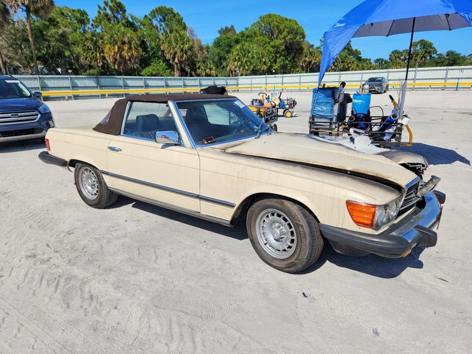 1985 Mercedes-Benz 380 sl