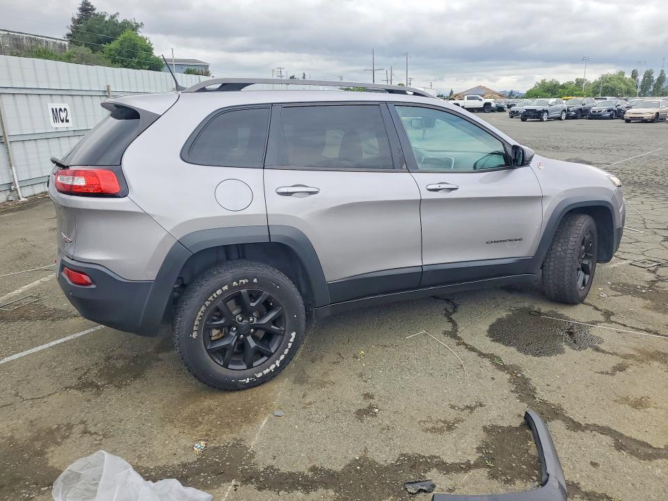 2018 Jeep Cherokee Trailhawk
