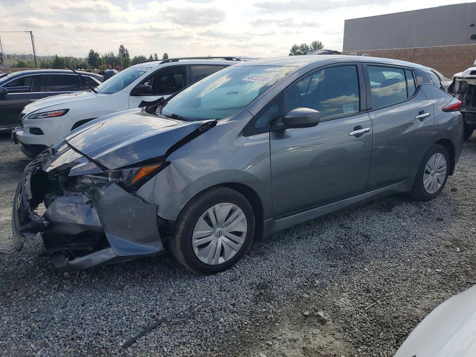 2023 Nissan Leaf s