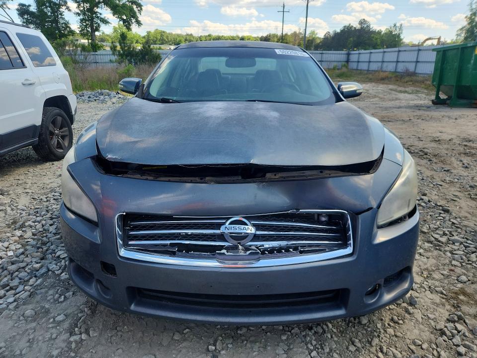 2010 Nissan Maxima 3.5 s