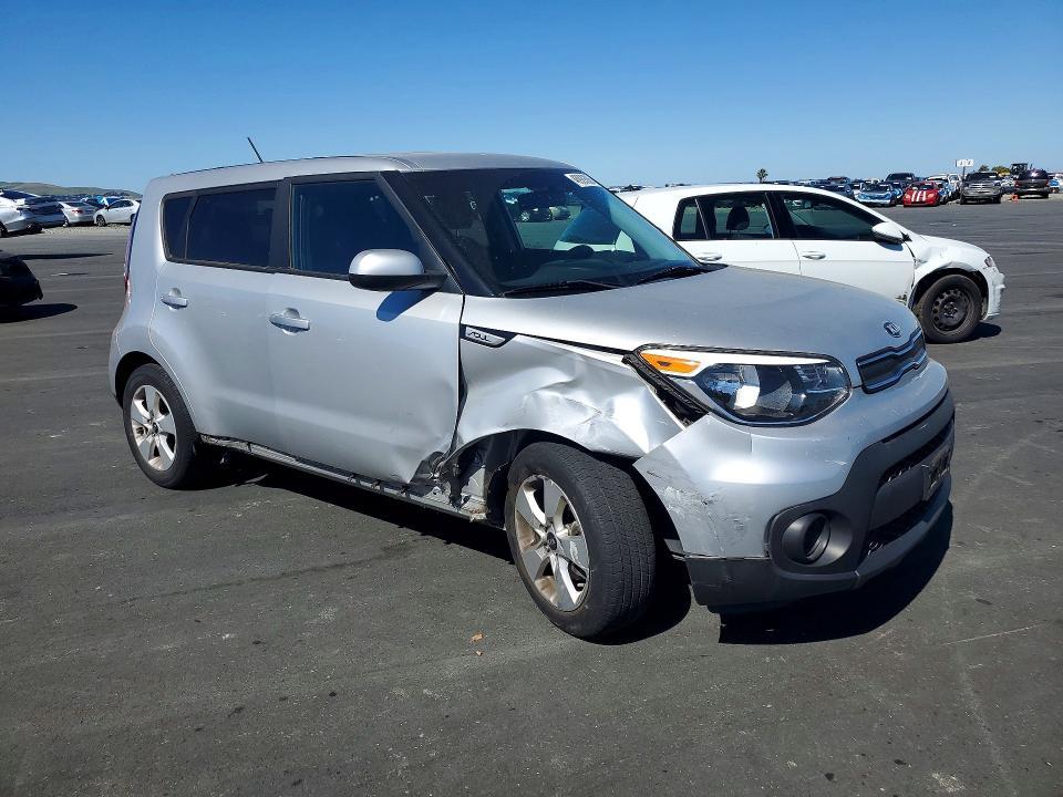 2017 KIA Soul Base