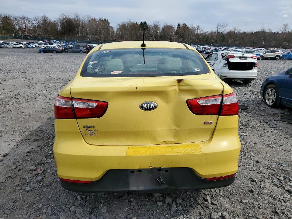 2016 KIA Rio lx