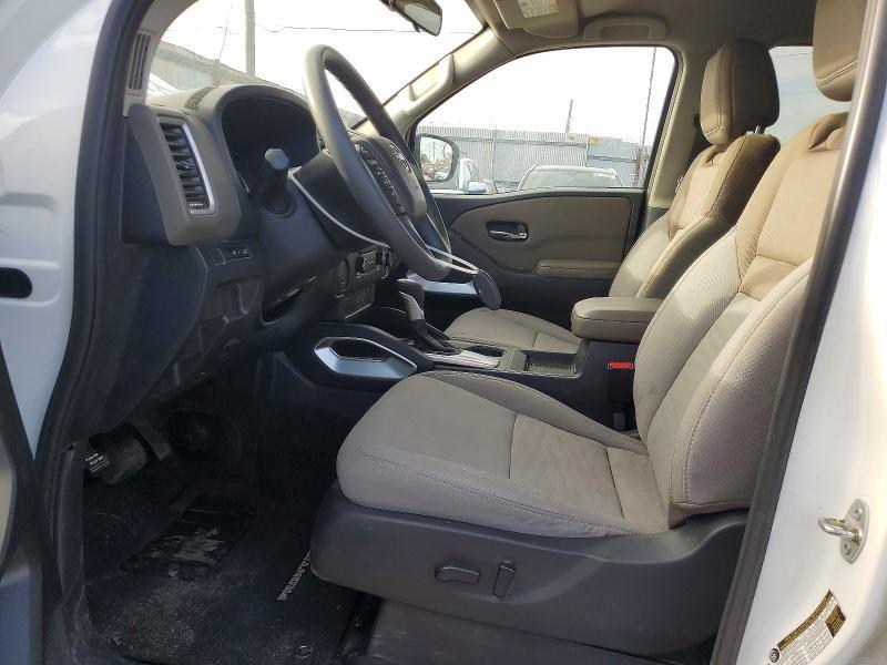 2024 Nissan Frontier SV