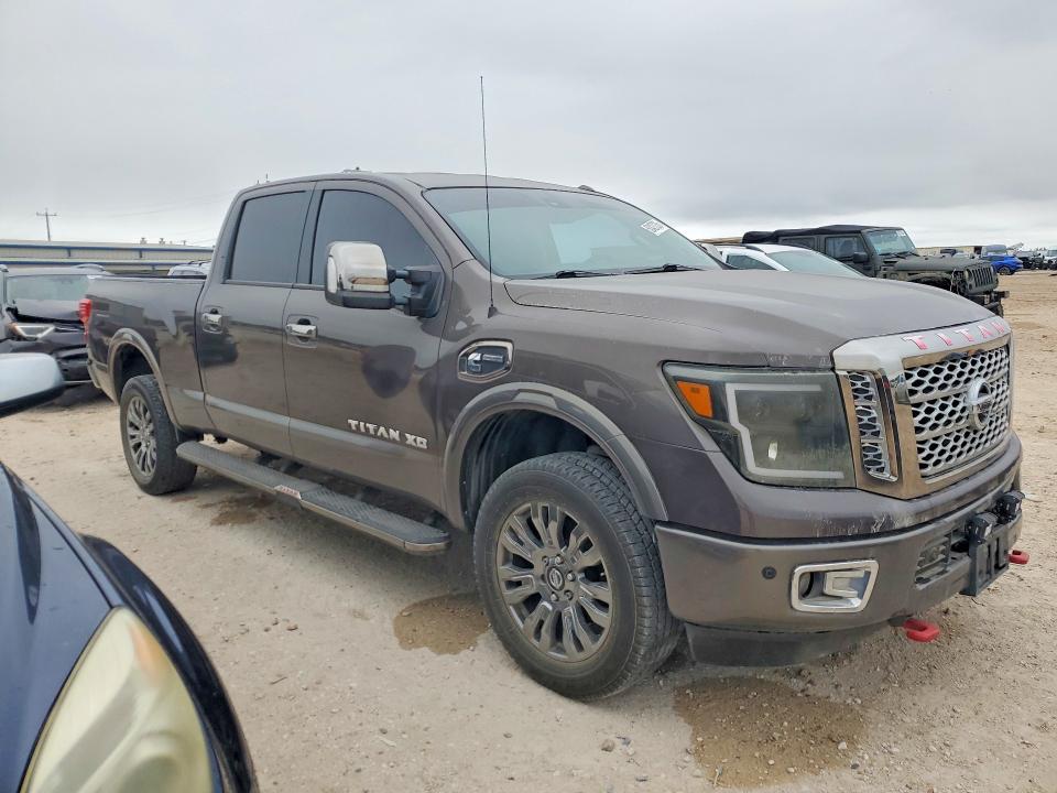 2016 Nissan Titan XD Platinum Reserve