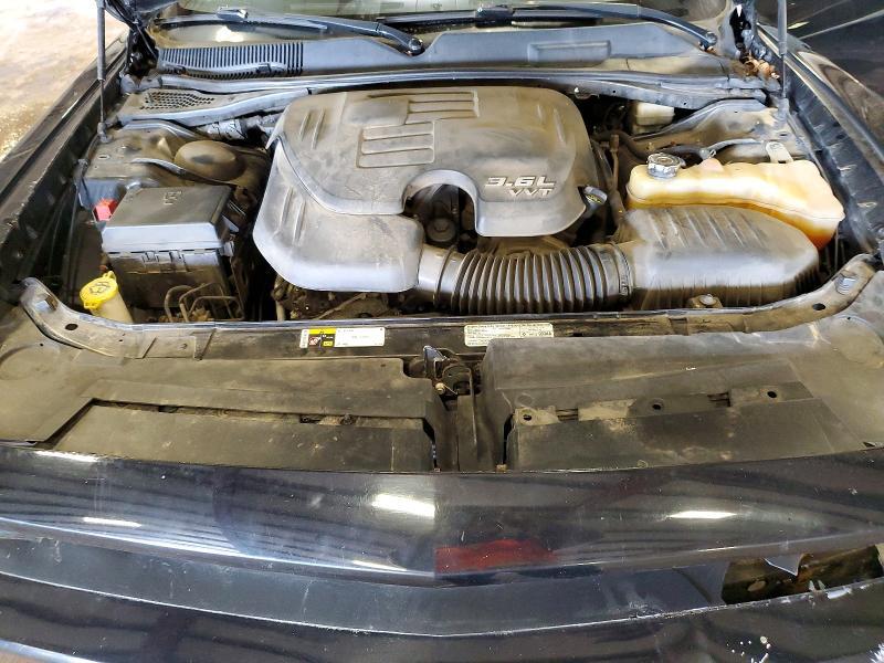 2013 Dodge Challenger sxt