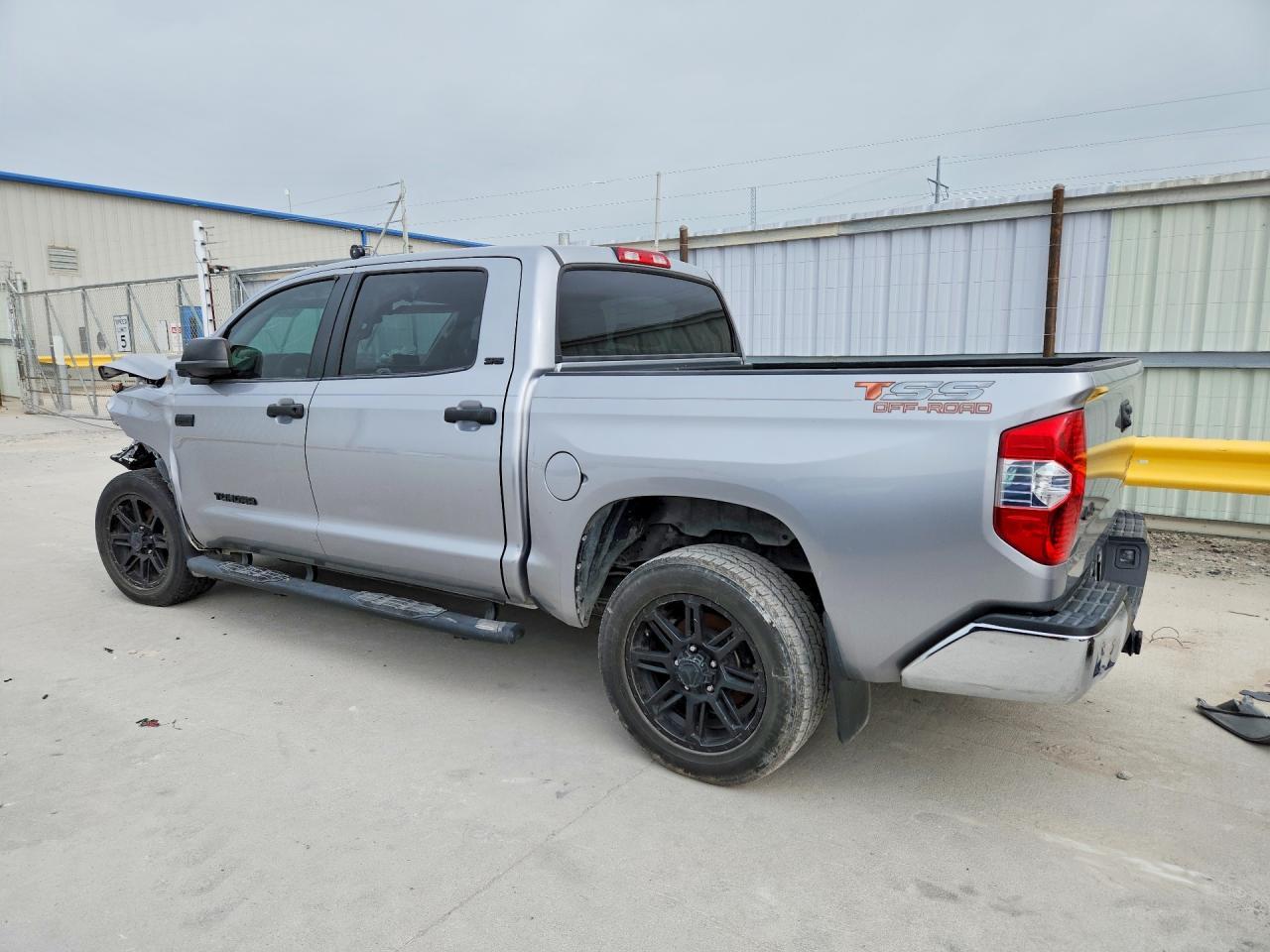 2019 Toyota Tundra Crewmax SR5