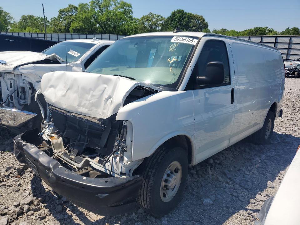 2018 Chevrolet Express 2