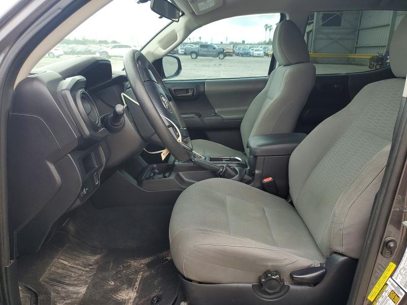 2016 Toyota Tacoma SR