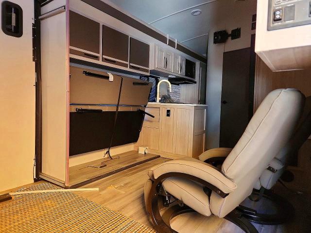 2025 Stryker 2025 Cruiser Stryker Camper