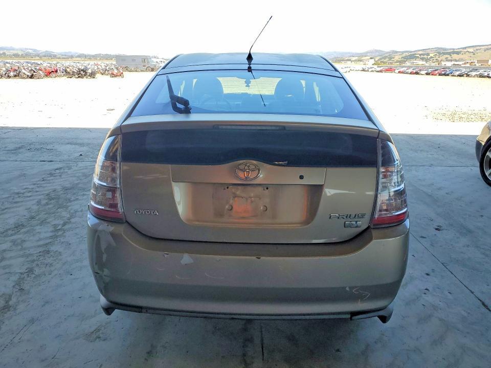 2005 Toyota Prius Base
