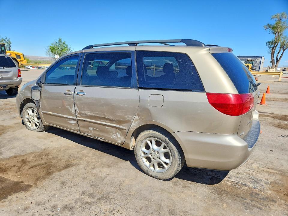 2004 Toyota Sienna le 7 Passenger