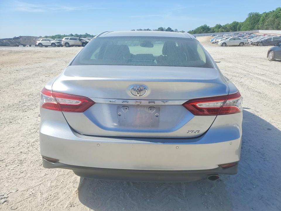 2018 Toyota Camry xle
