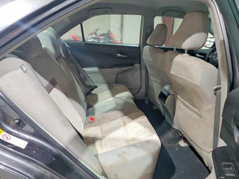 2014 Toyota Camry le