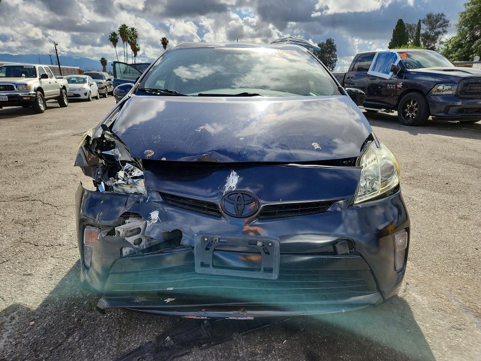 2014 Toyota Prius Three