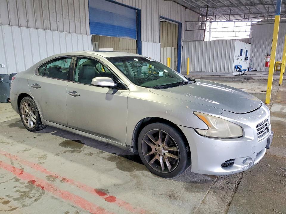 2010 Nissan Maxima 3.5 s