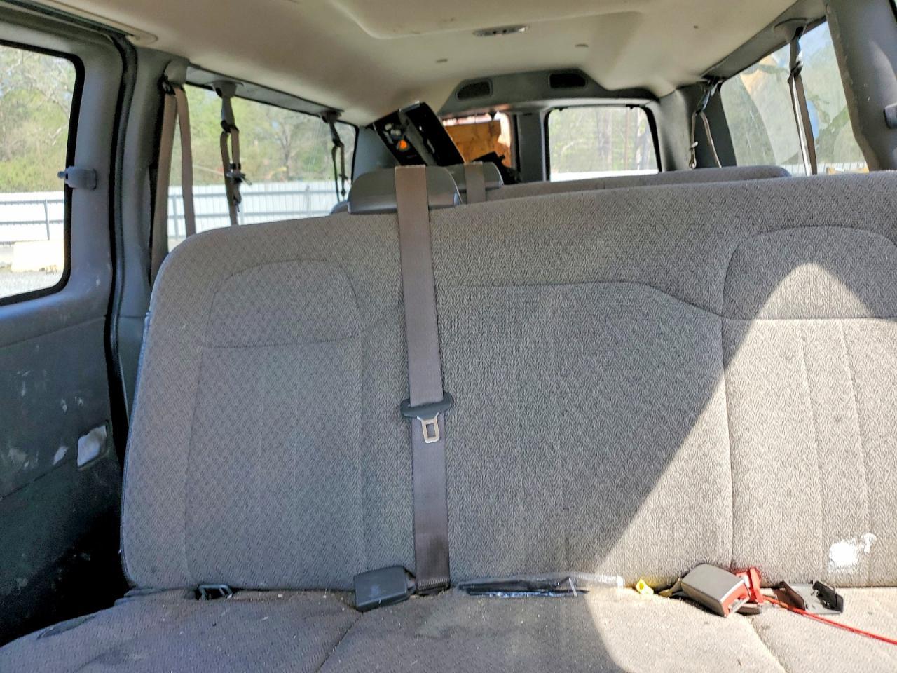 2020 Chevrolet Express G3500 LT