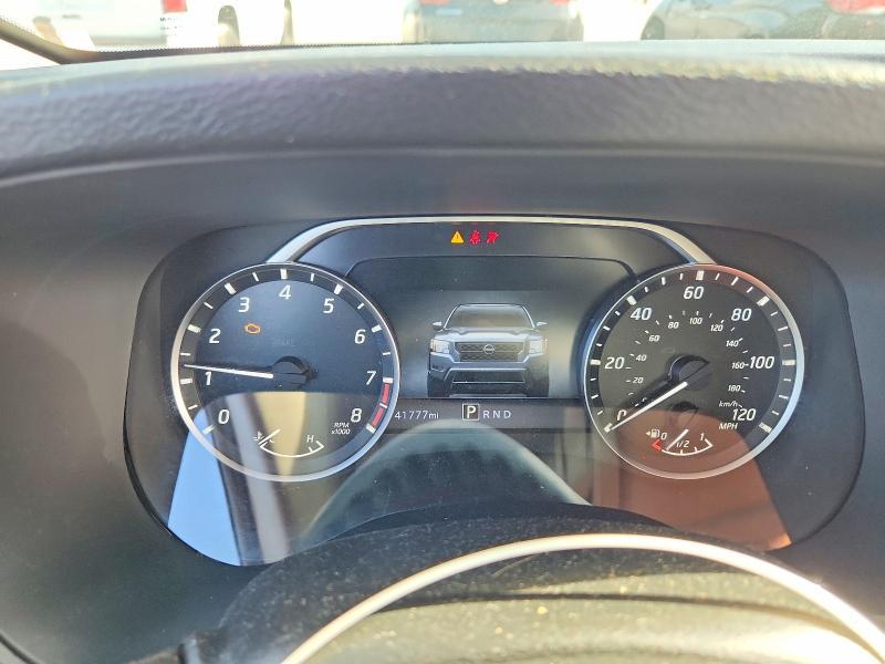 2022 Nissan Frontier sv