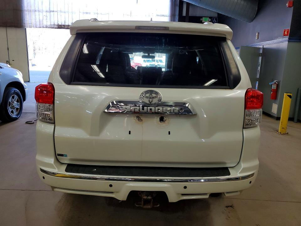 2013 Toyota 4runner SR5