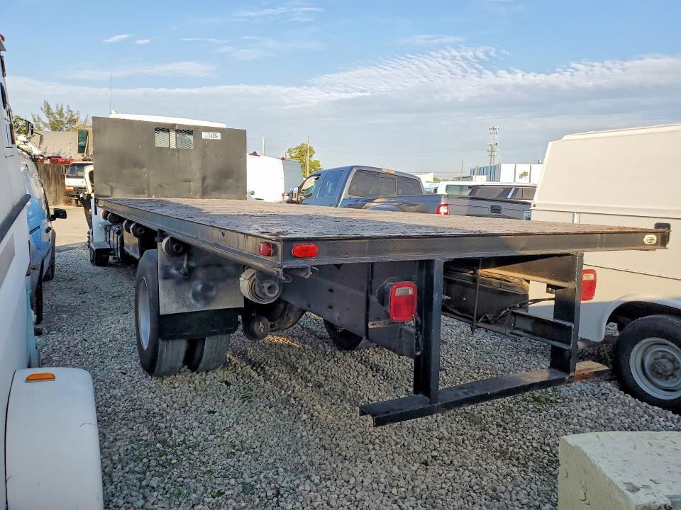 1997 Freightliner Medium Conventional FL106
