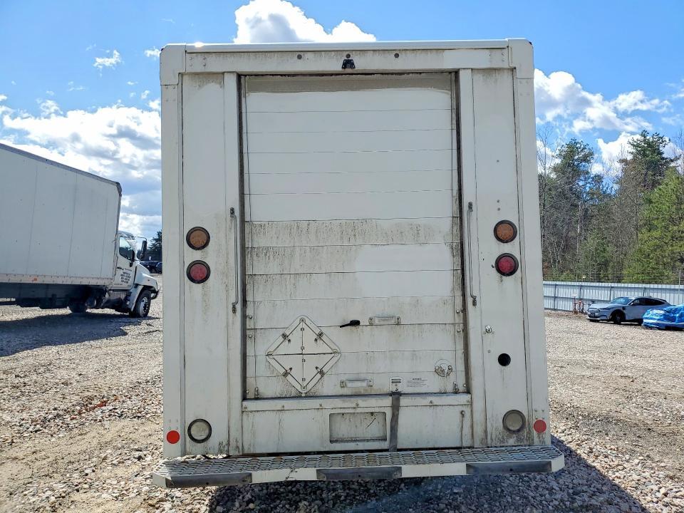 2022 Mercedes-Benz Sprinter Delivery Truck