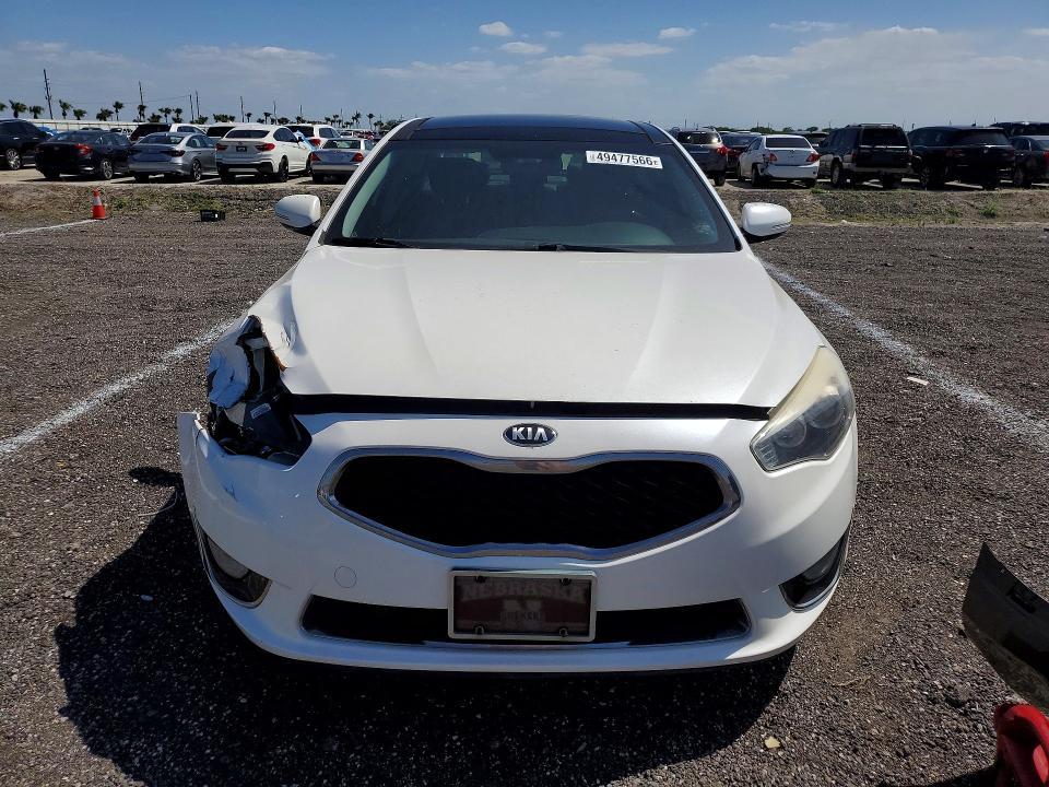2014 KIA Cadenza Premium