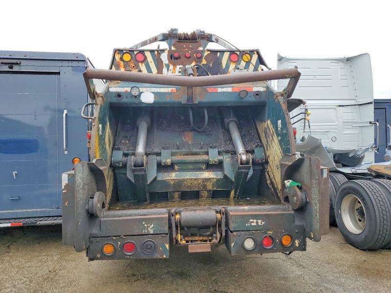 2004 Mack Le603 Refuse Truck