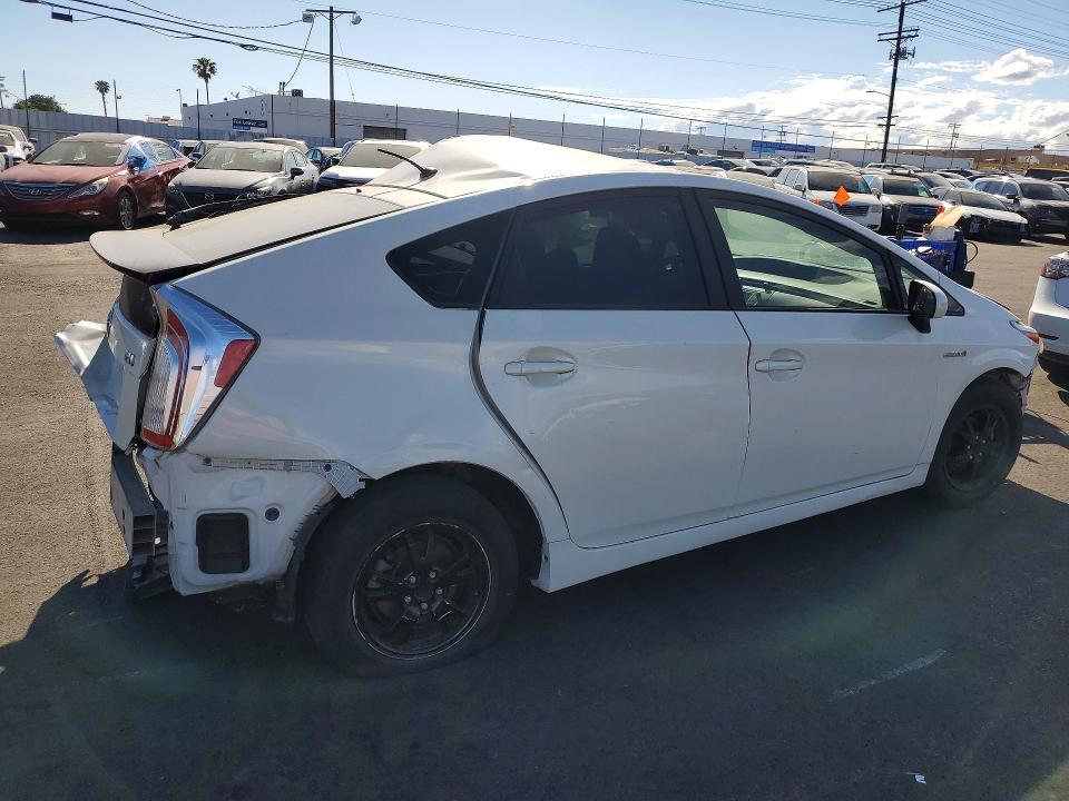 2014 Toyota Prius two
