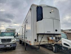 Salvage trucks for sale at Fort Wayne, IN auction: 2016 Utility VS2RA Refrigerated Van Trailer