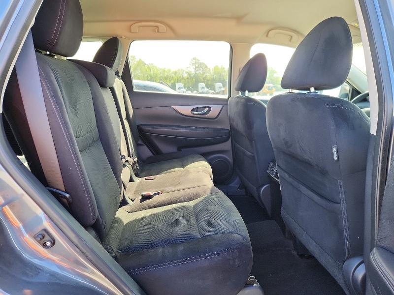 2014 Nissan Rogue sv