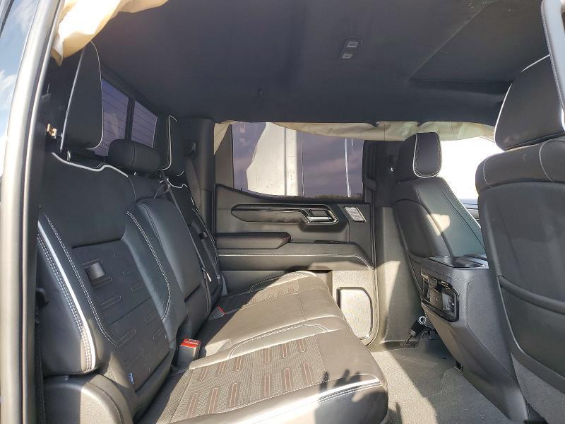 2026 GMC Sierra K1500 AT4X