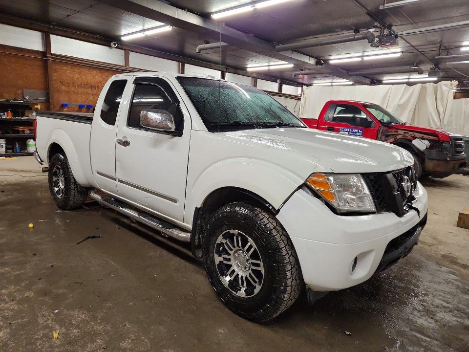 2014 Nissan Frontier SV V6