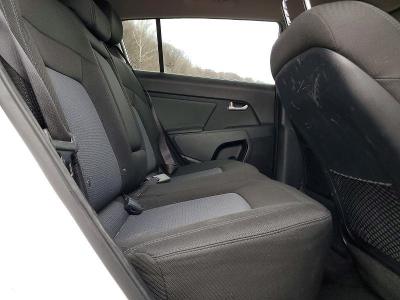 2014 KIA Sportage lx