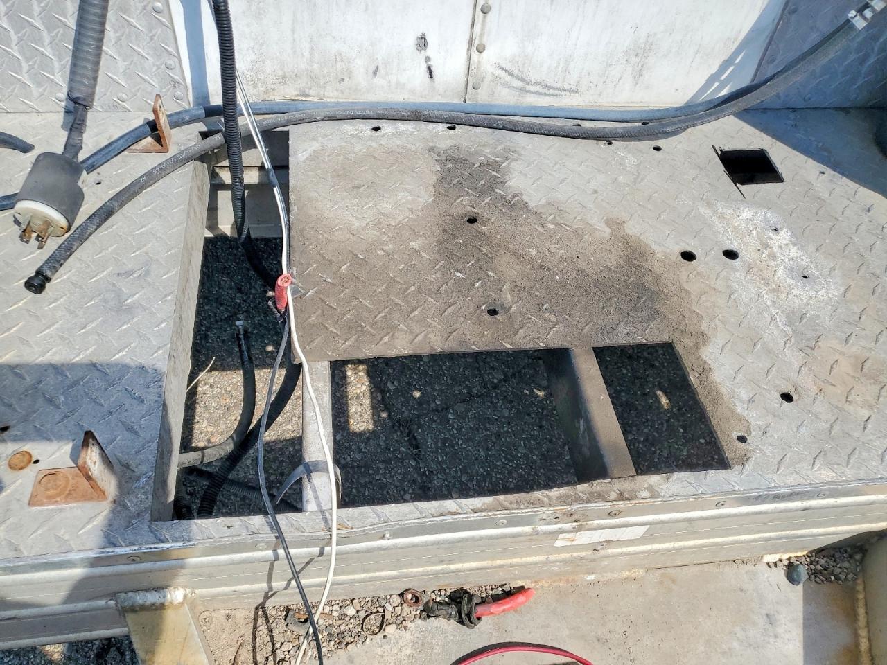 2000 Pelsue F.O.S.T 11FT Fiber Optic Splicing Trailer