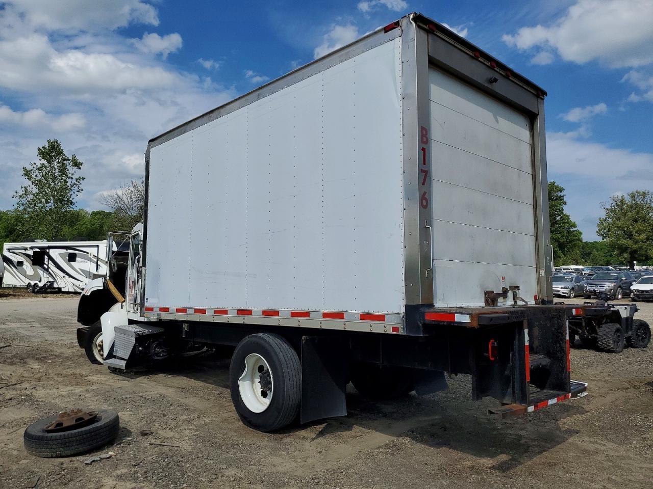2017 Kenworth T270 BOX Truck