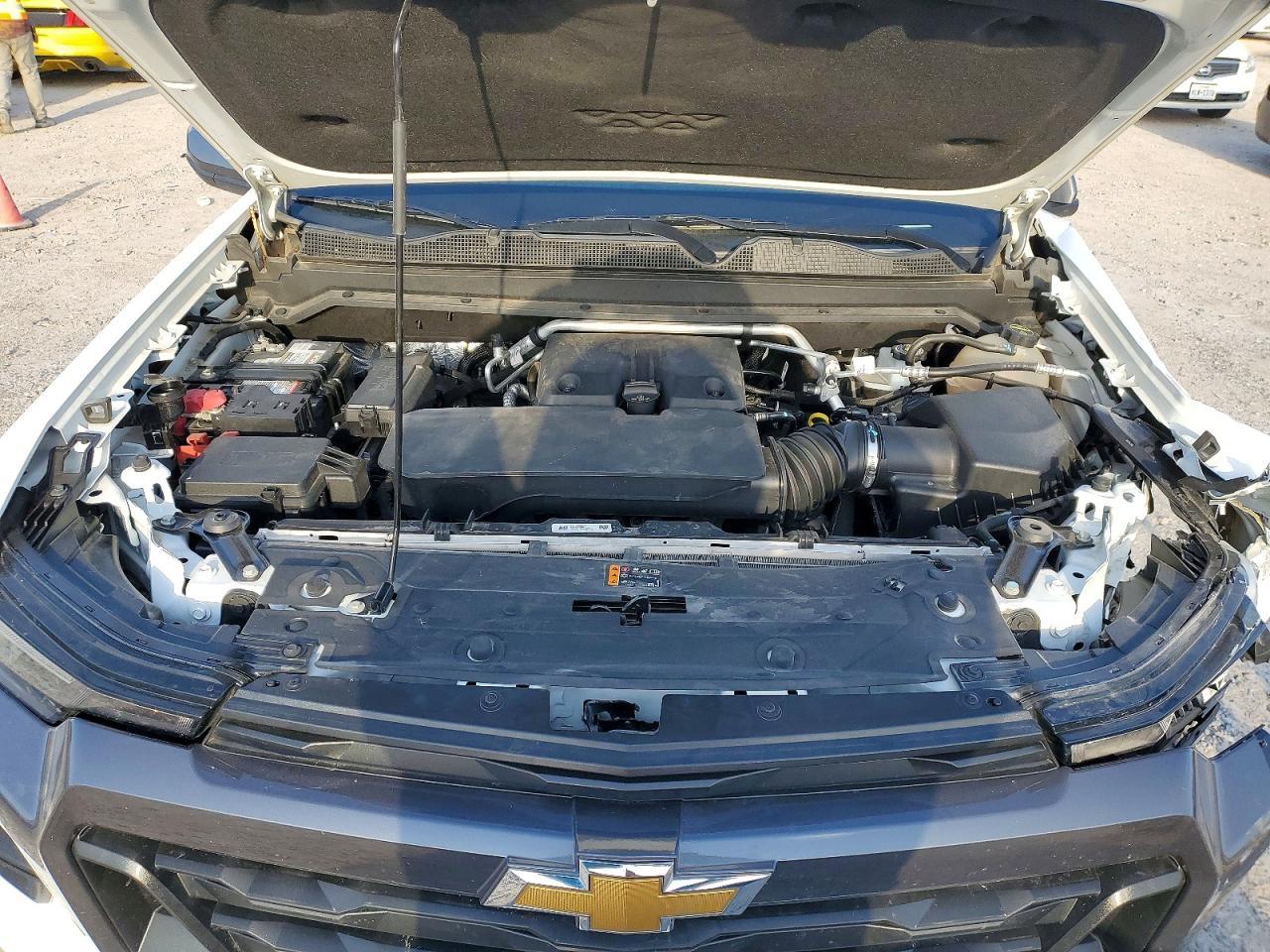 2024 Chevrolet Colorado LT