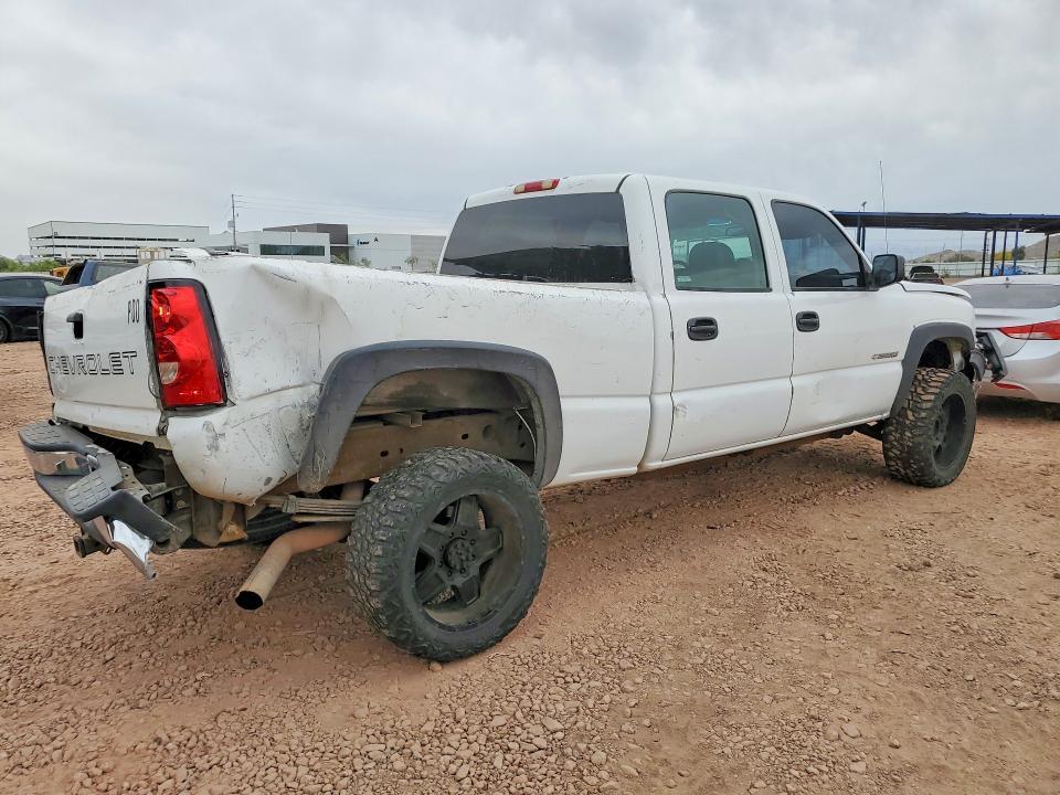 2004 Chevrolet Silverado C2500 Heavy Duty
