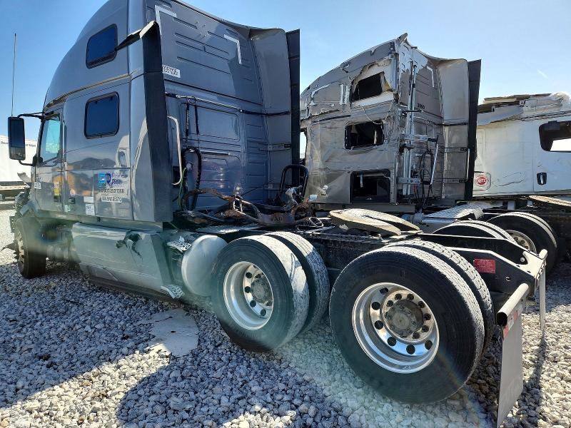 2025 Volvo VN VNL